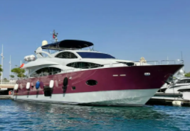 丽江古城酒吧，第一家是读书沙龙吧